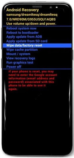 seleccionar wipe data/factory reset